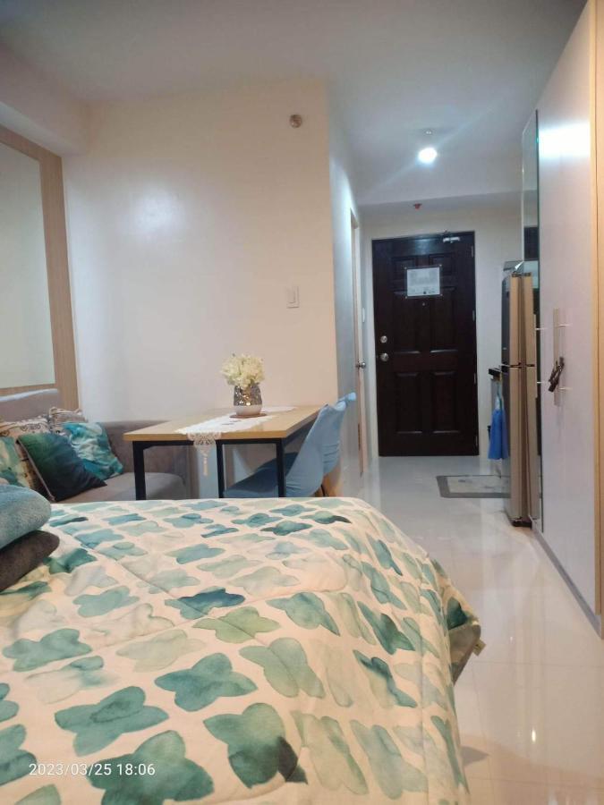 The Persimmon Studios Cebu Exteriör bild