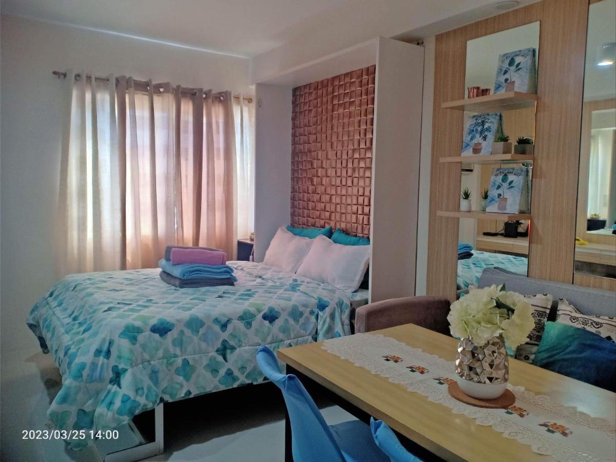 The Persimmon Studios Cebu Exteriör bild