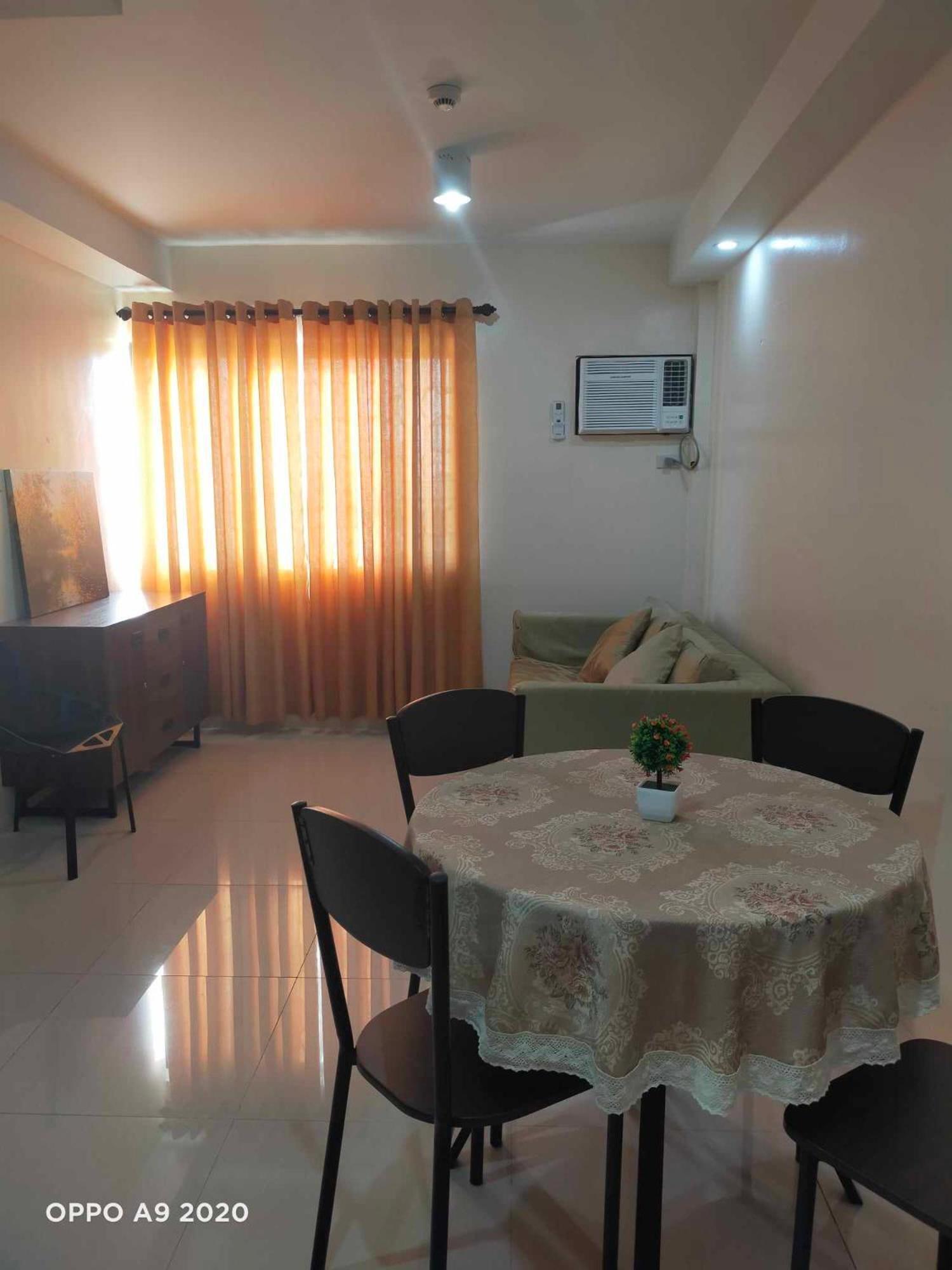 The Persimmon Studios Cebu Exteriör bild
