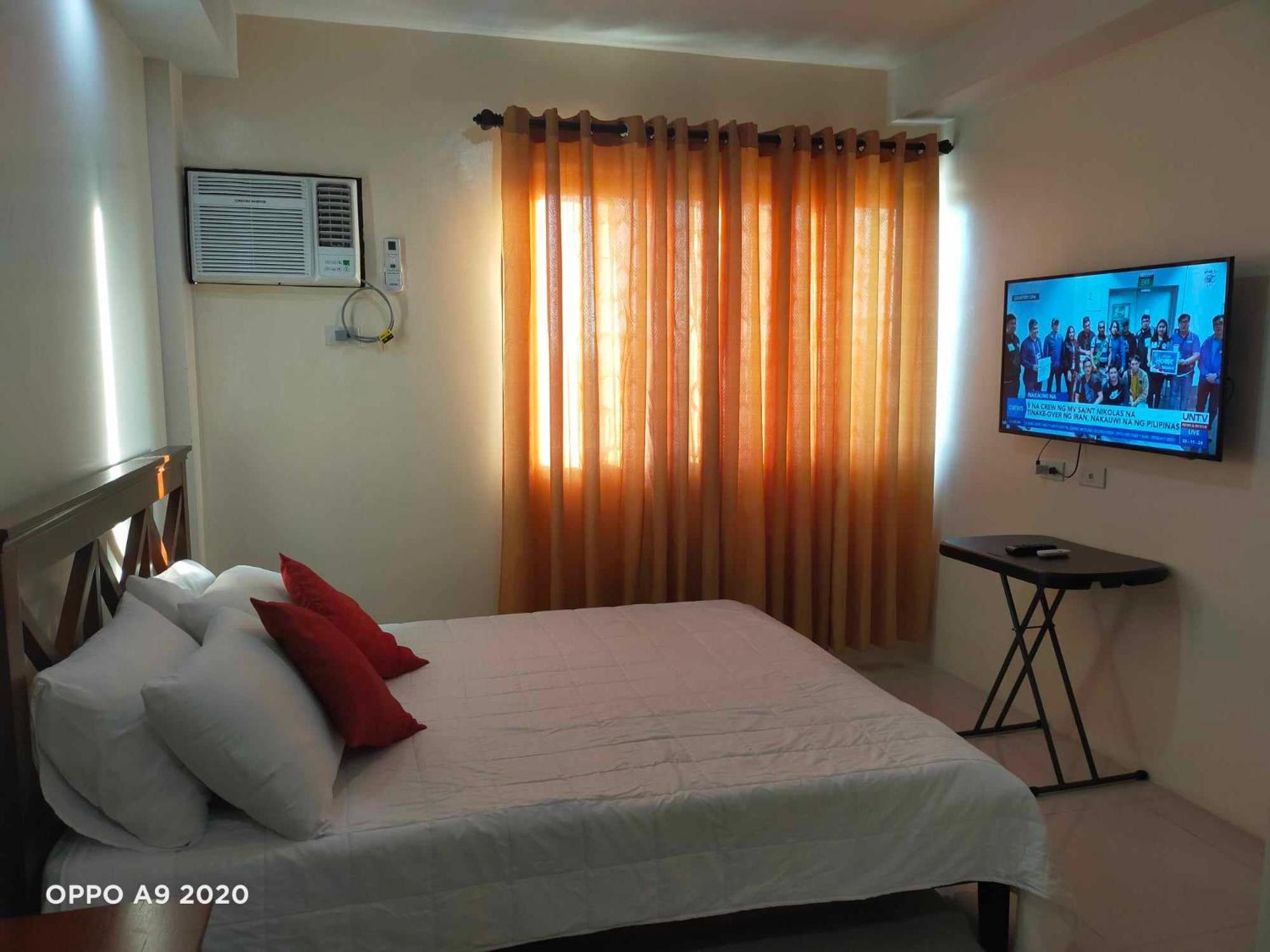 The Persimmon Studios Cebu Exteriör bild